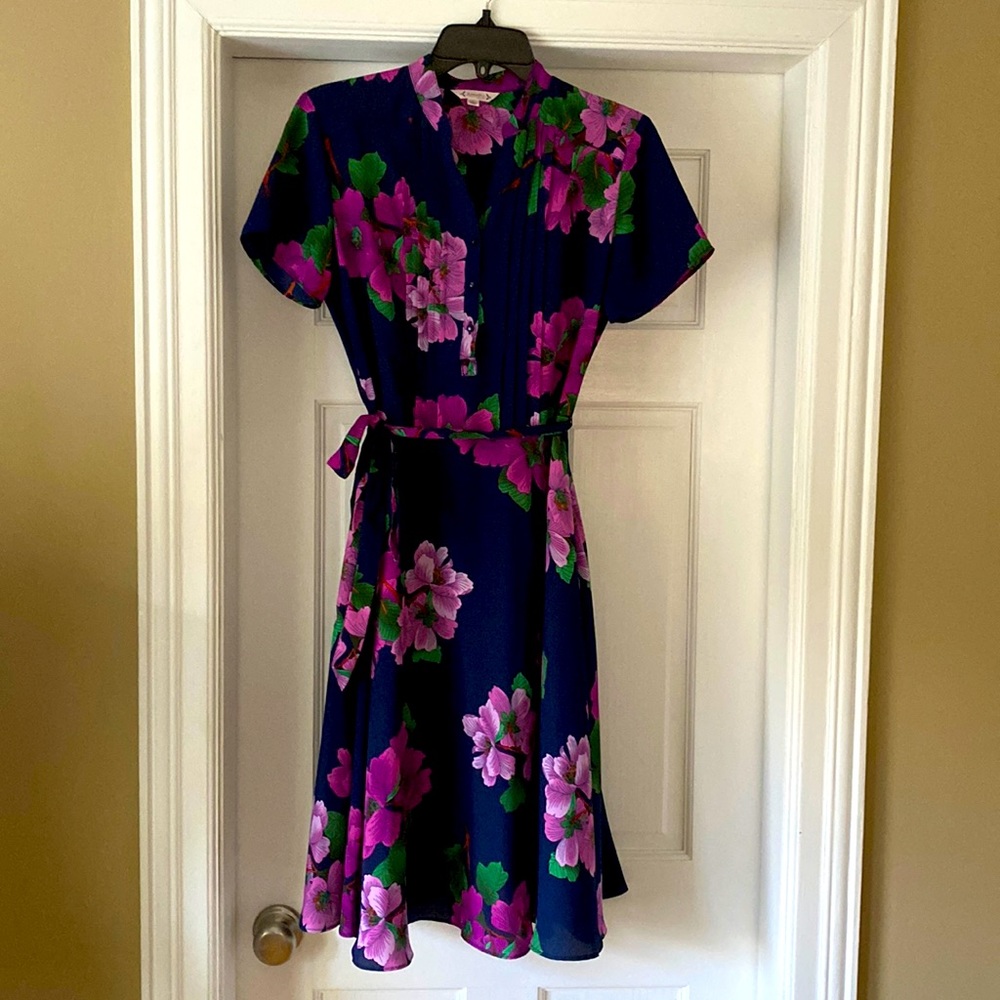 Women dress